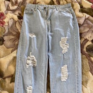 SHIEN MEDIUM RIPPED BABY BLUE JEANS